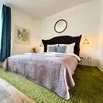 Charles Bridge Apartament