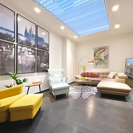 Charles Bridge Apartment