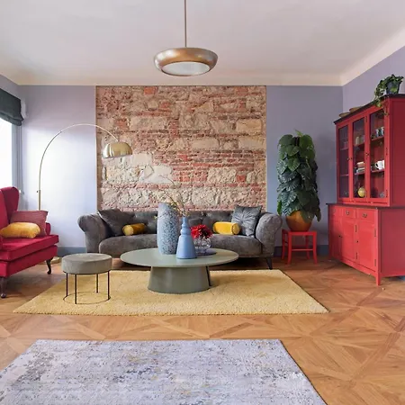Charles Bridge Apartment Prague