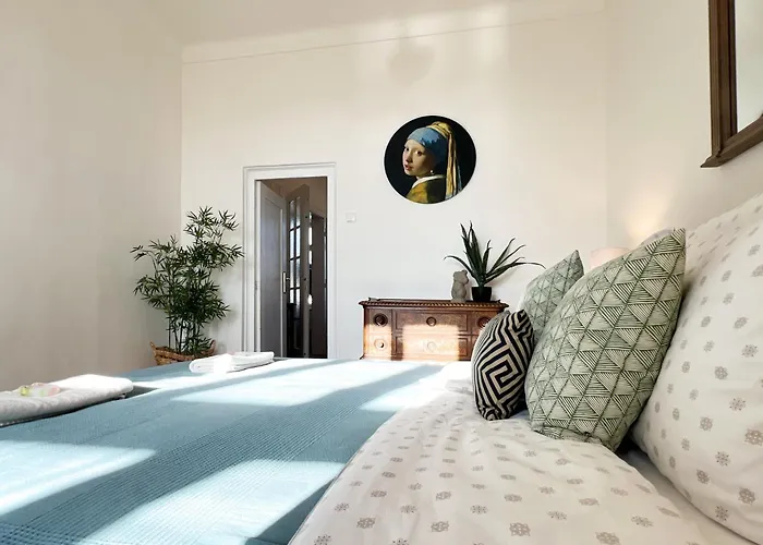 Charles Bridge Apartman *