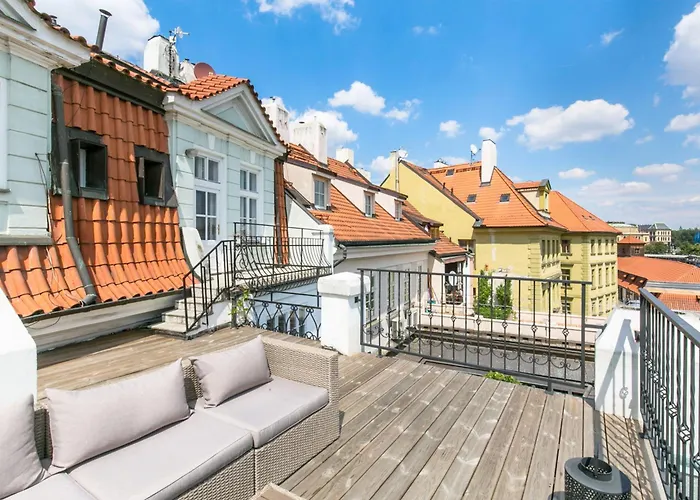 Charles Bridge Apartman Prága