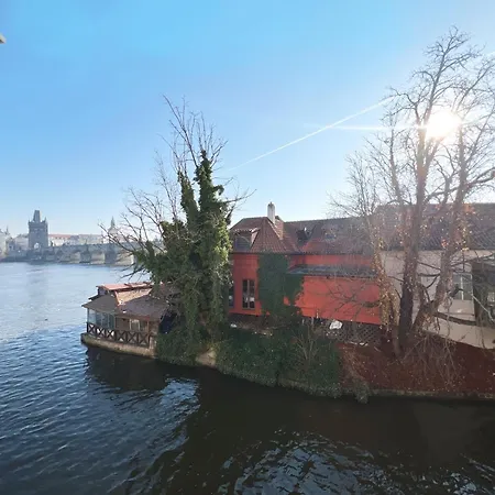 Apartment Charles Bridge *