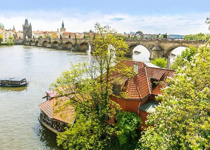 Charles Bridge *
